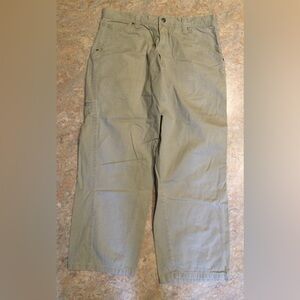 Wrangler Cargo Pants (size 36x30)